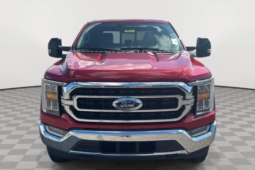 2022 Ford F-150 XLT photo 1