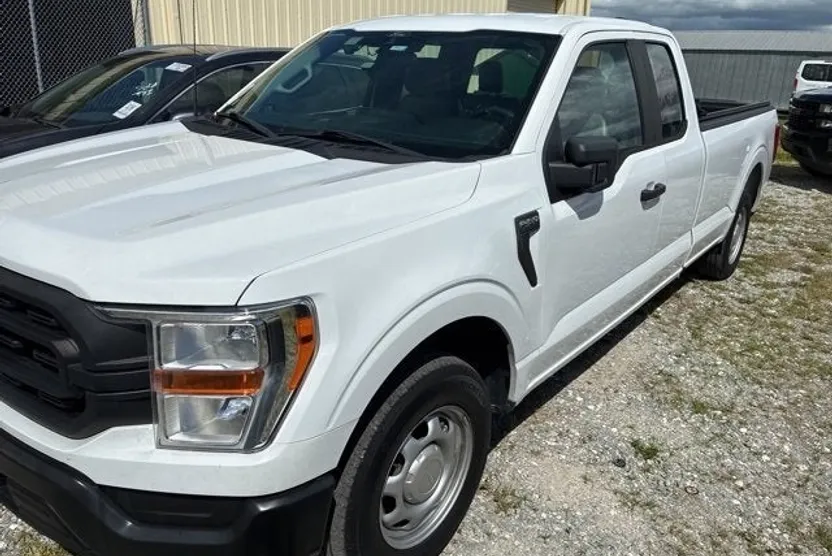 2021 Ford F-150 XL photo 1