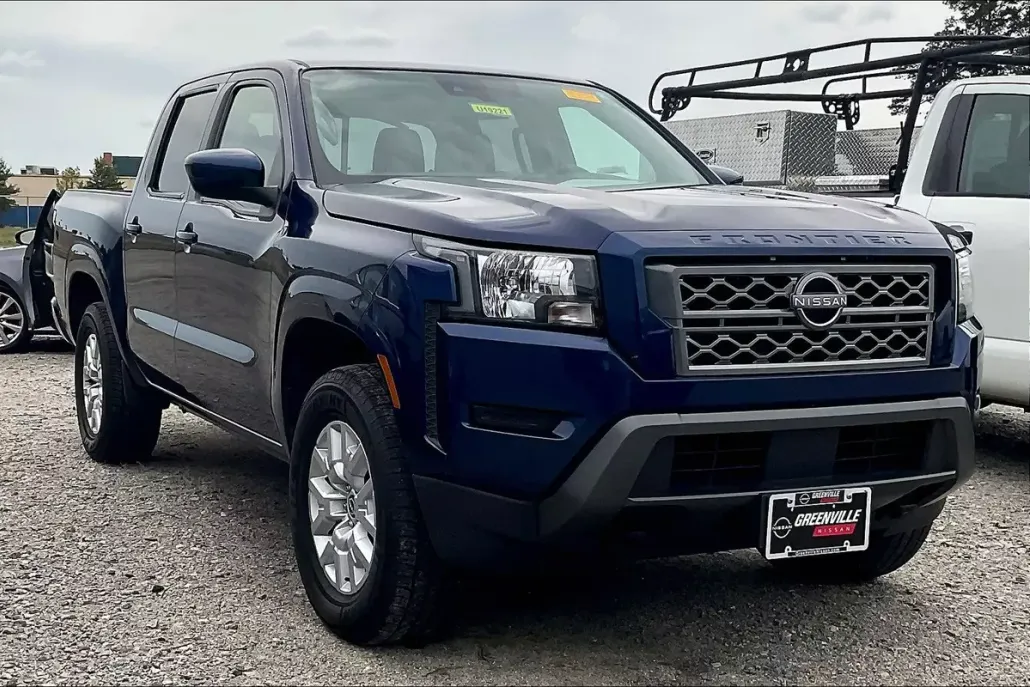 2022 Nissan Frontier SV photo 1