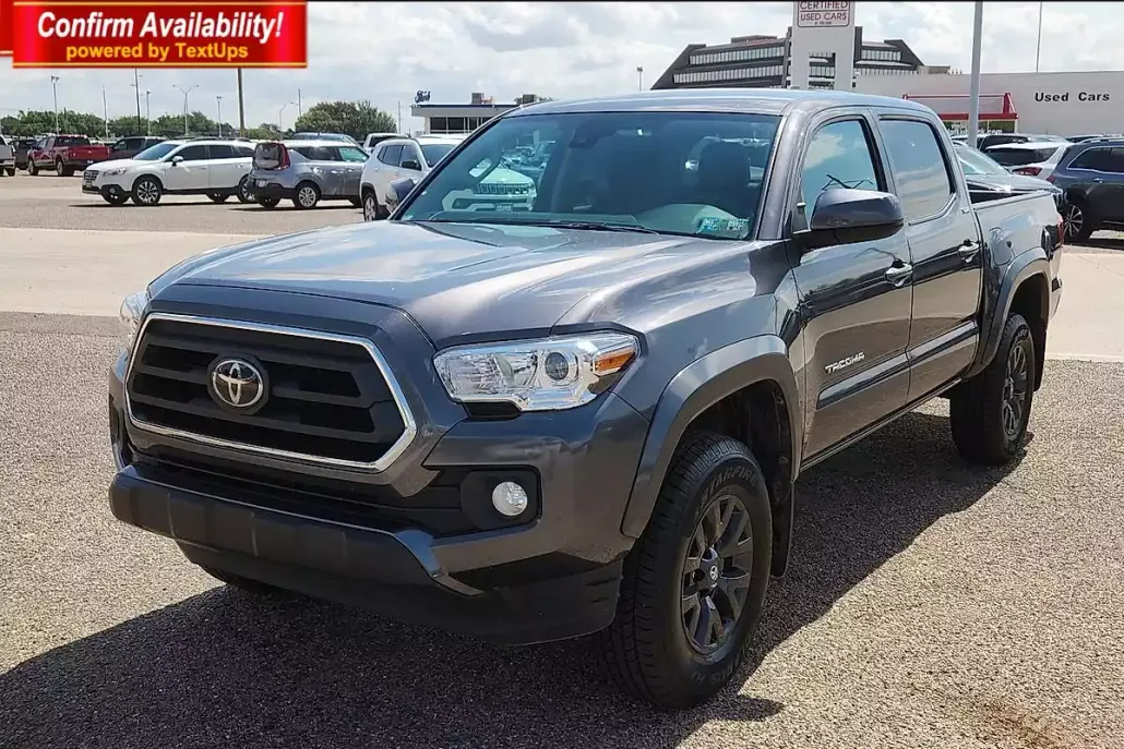 2023 Toyota Tacoma SR5 photo 1