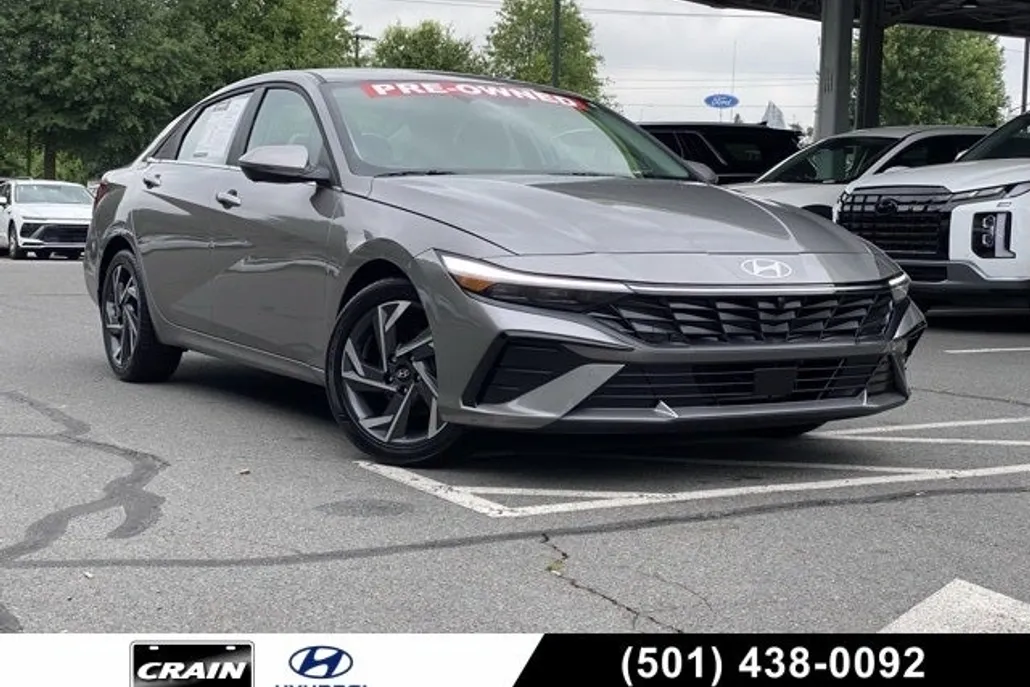 2024 Hyundai Elantra Limited photo 1