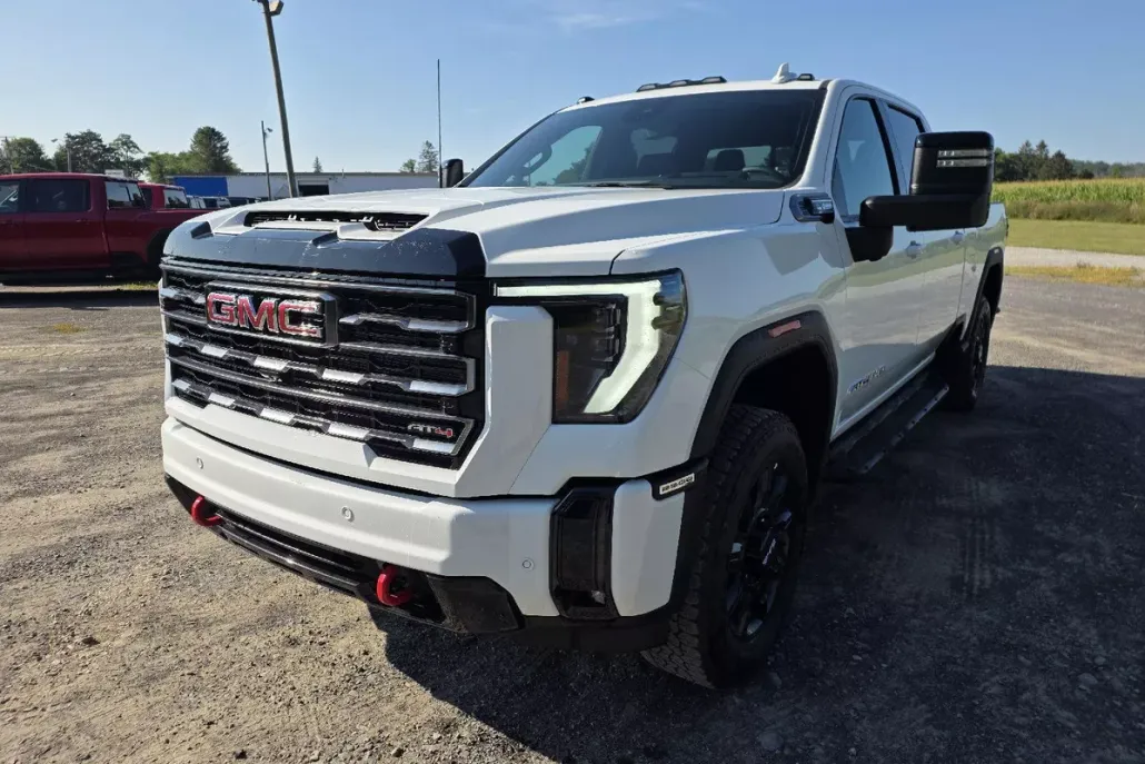 2025 Gmc Sierra 2500 HD AT4 photo 1