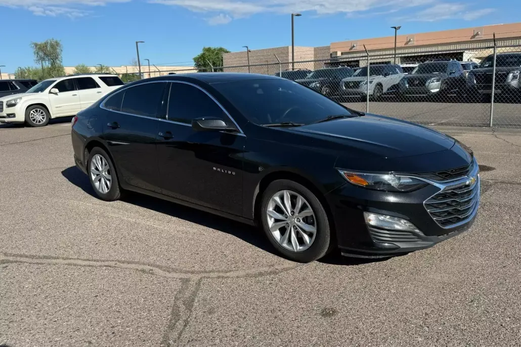 2022 Chevrolet Malibu 1LT photo 1
