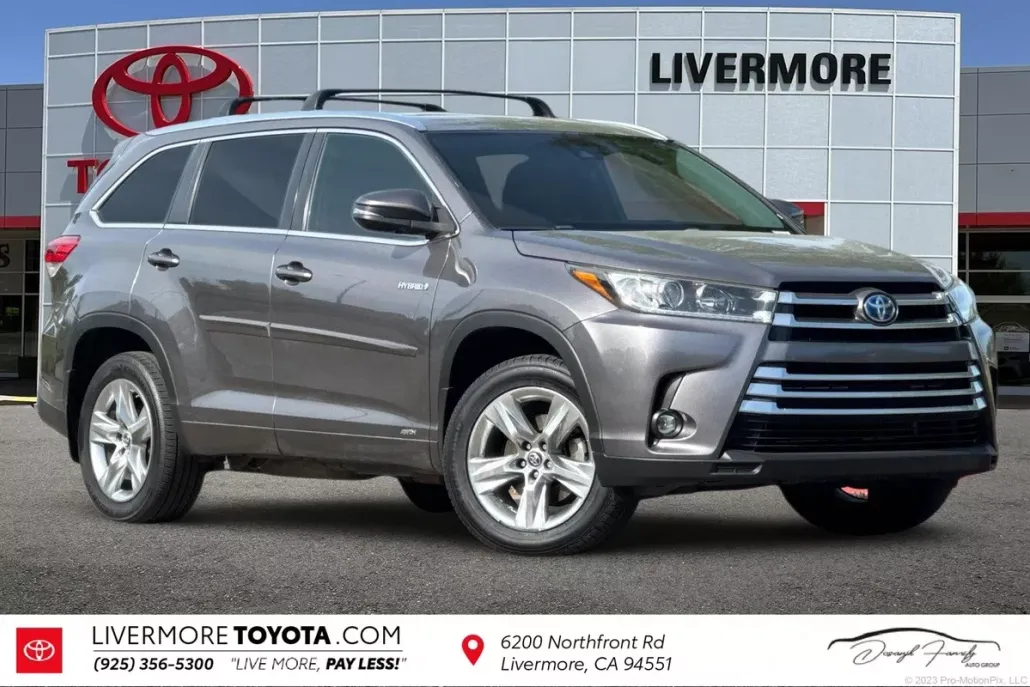 2019 Toyota Highlander Hybrid Limited photo 1