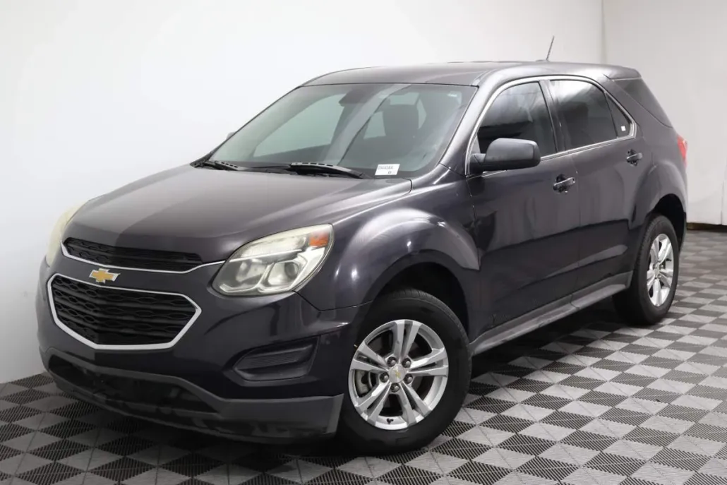2016 Chevrolet Equinox LS photo 1