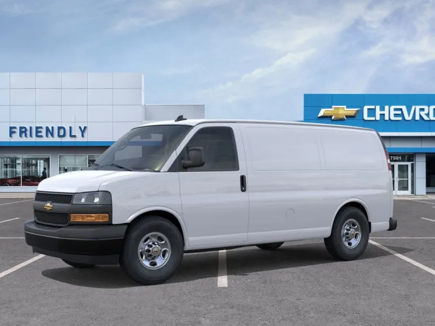 2025 Chevrolet Express Cargo 3500 photo 1