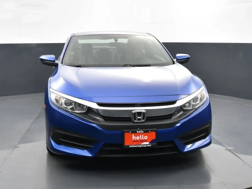 2017 Honda Civic LX photo 1