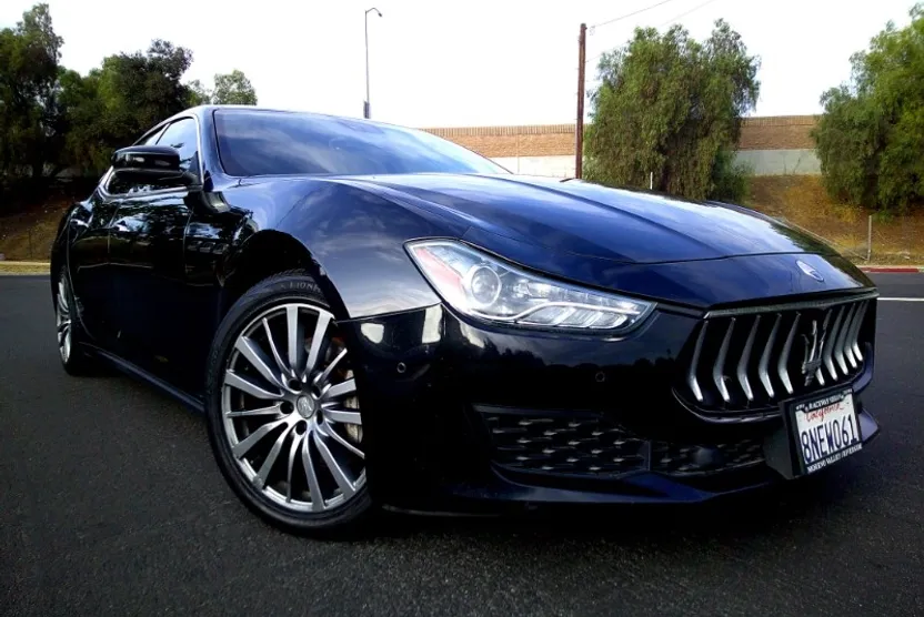 2020 Maserati Ghibli Base photo 1