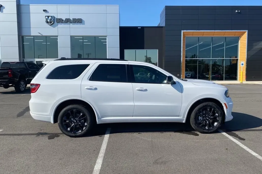 2026 Dodge Durango GT Plus photo 1