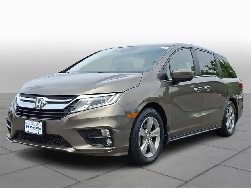 2019 Honda Odyssey EX photo 1