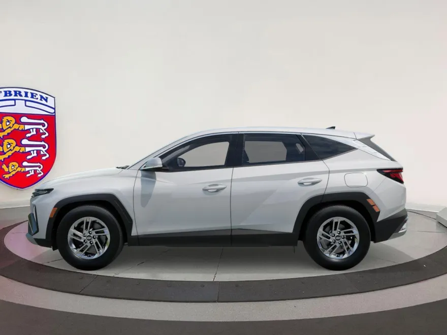 2026 Hyundai Tucson SE photo 1