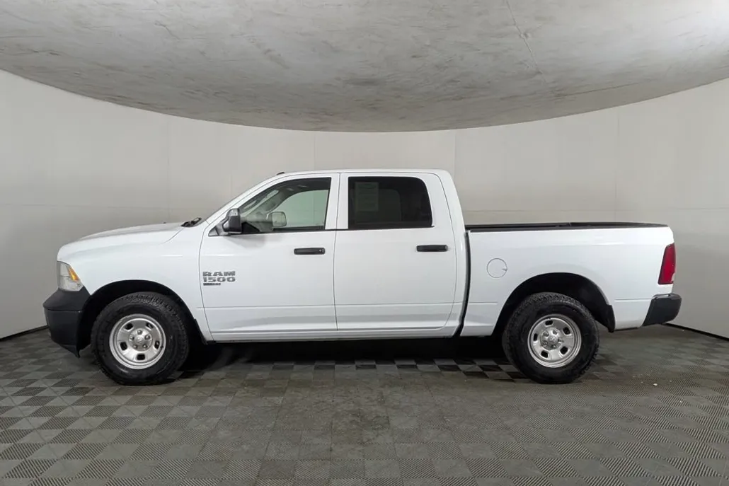 2023 Ram 1500 Classic Tradesman photo 1