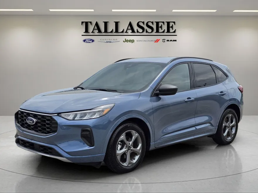 2024 Ford Escape ST-Line photo 1