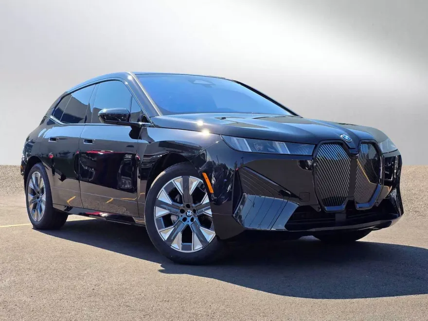 2026 Bmw iX photo 1