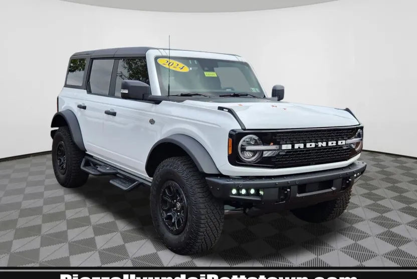 2024 Ford Bronco Wildtrak photo 1