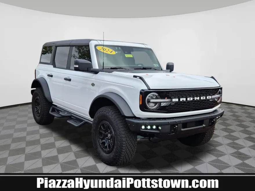 2024 Ford Bronco Wildtrak photo 1