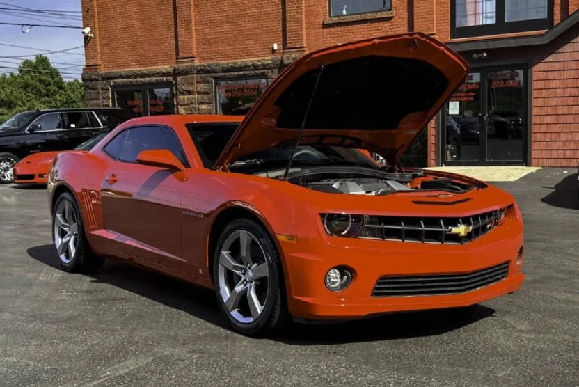 2010 Chevrolet Camaro Coupe 2SS photo 1