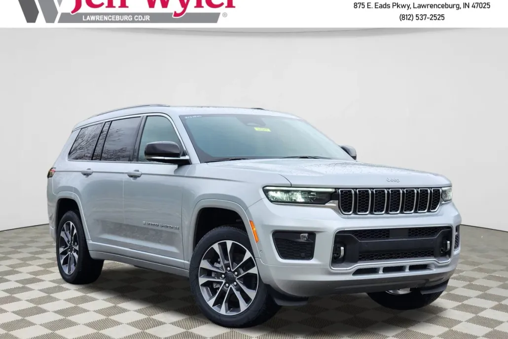 2025 Jeep Grand Cherokee Overland photo 1