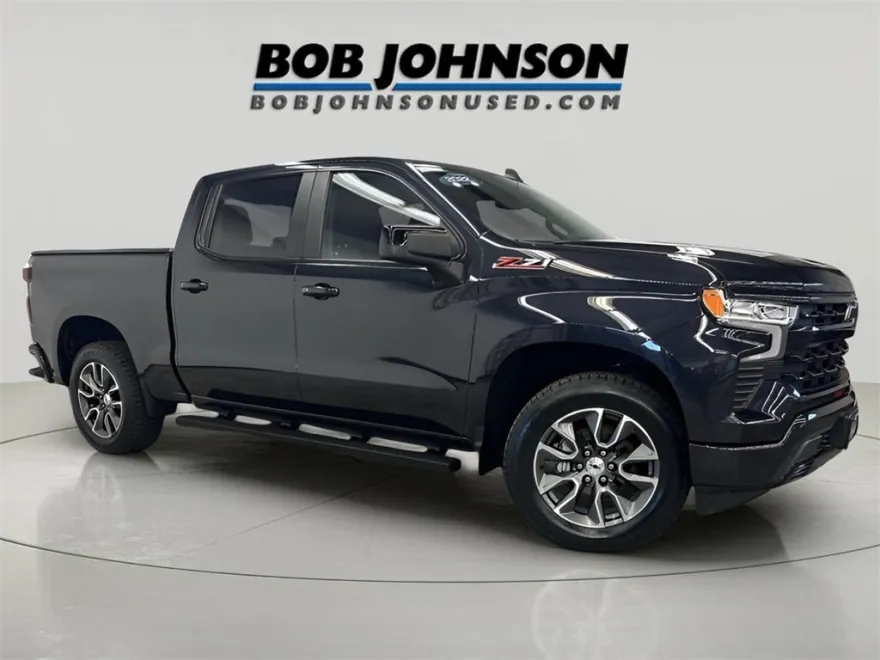 2022 Chevrolet Silverado 1500 RST photo 1