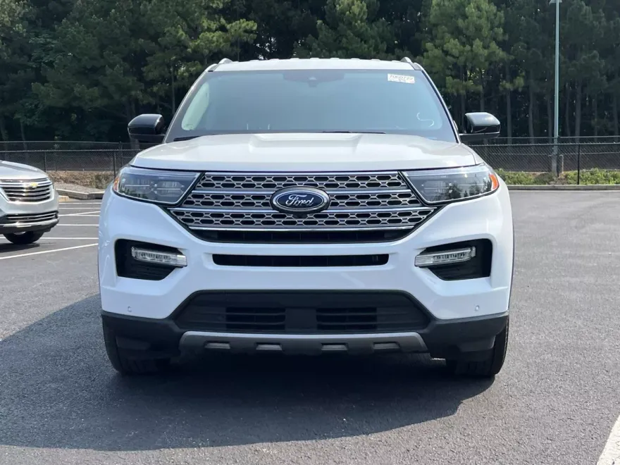 2023 Ford Explorer Limited photo 1