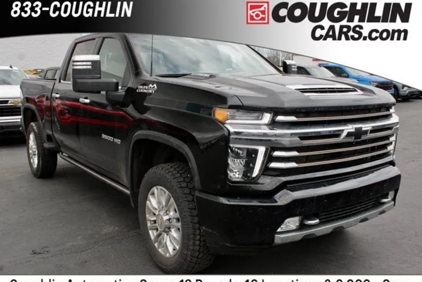 2023 Chevrolet Silverado 3500HD High Country photo 1