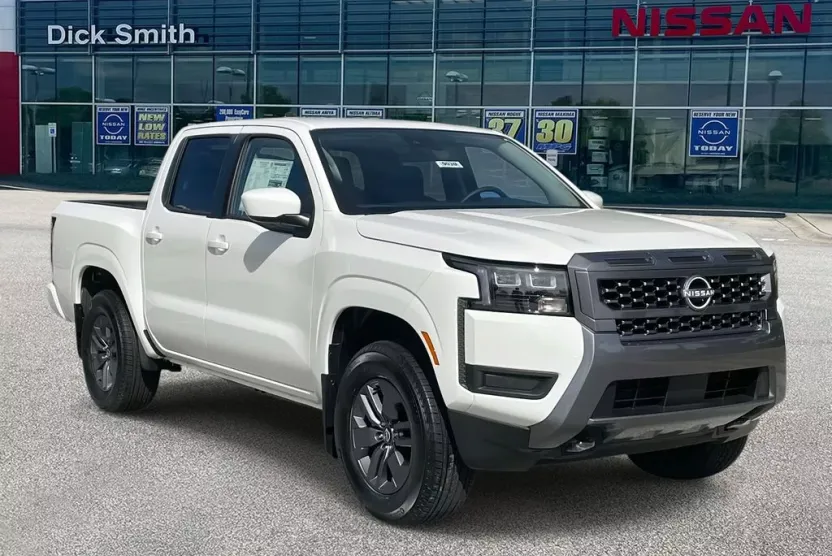 2026 Nissan Frontier SV photo 1