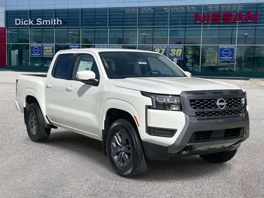 2026 Nissan Frontier SV photo 1