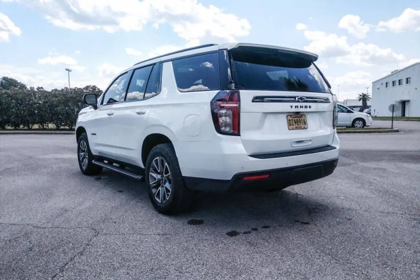 2024 Chevrolet Tahoe Z71 photo 1