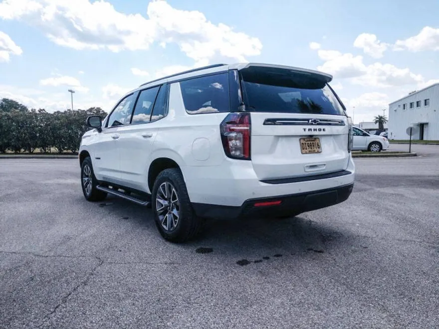 2024 Chevrolet Tahoe Z71 photo 1