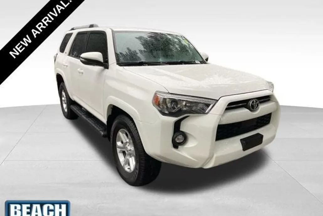 2023 Toyota 4Runner SR5 Premium photo 1