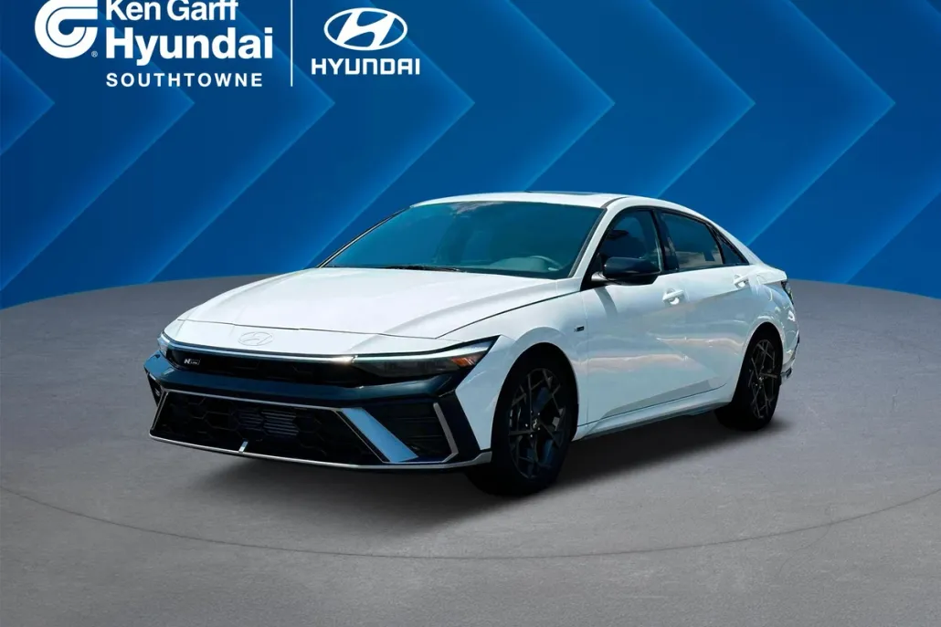 2025 Hyundai Elantra N Line photo 1