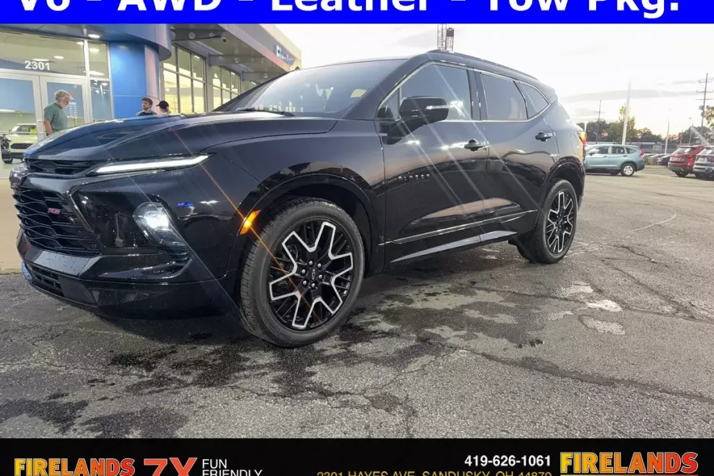 2023 Chevrolet Blazer RS photo 1
