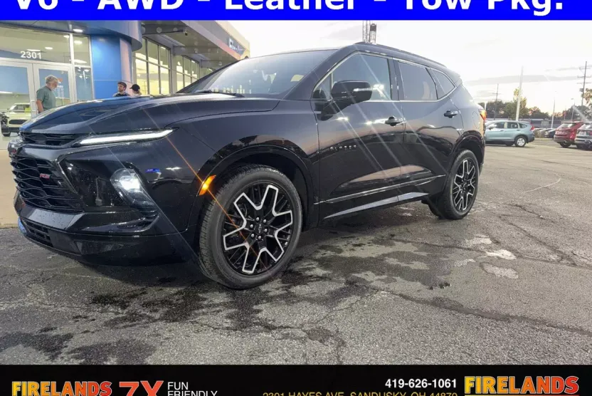 2023 Chevrolet Blazer RS photo 1