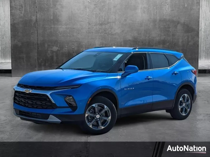 2025 Chevrolet Blazer 2LT photo 1