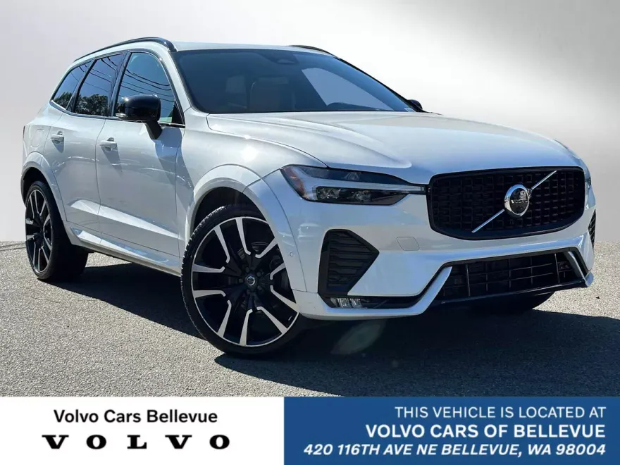 2023 Volvo XC60 B5 Ultimate photo 1