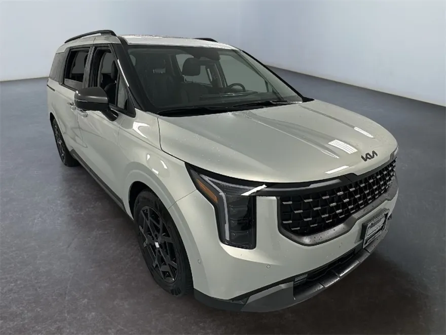2026 Kia Carnival SX Prestige photo 1
