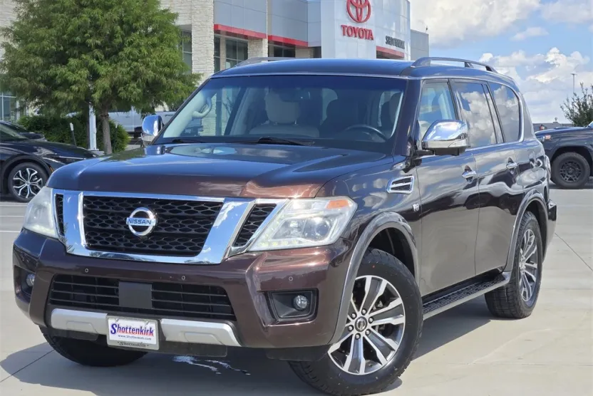 2017 Nissan Armada SL photo 1