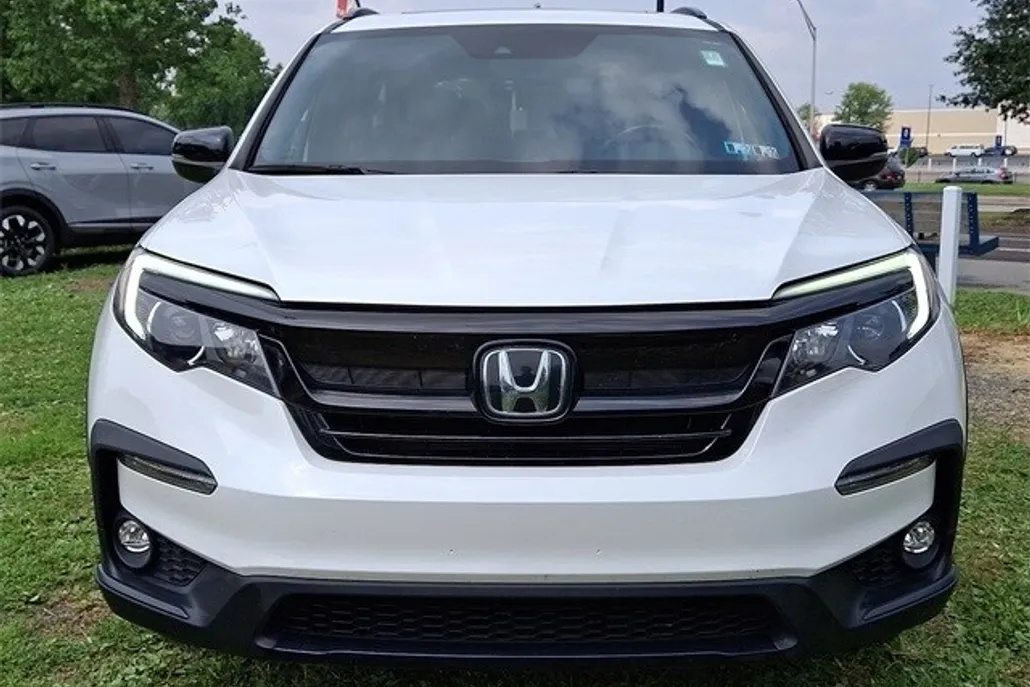 2022 Honda Pilot TrailSport photo 1