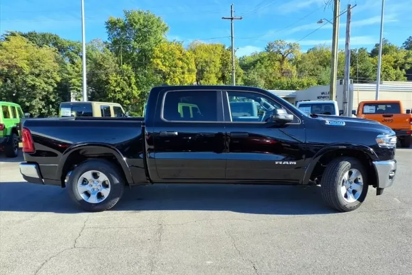 2025 Ram 1500 Big Horn photo 1