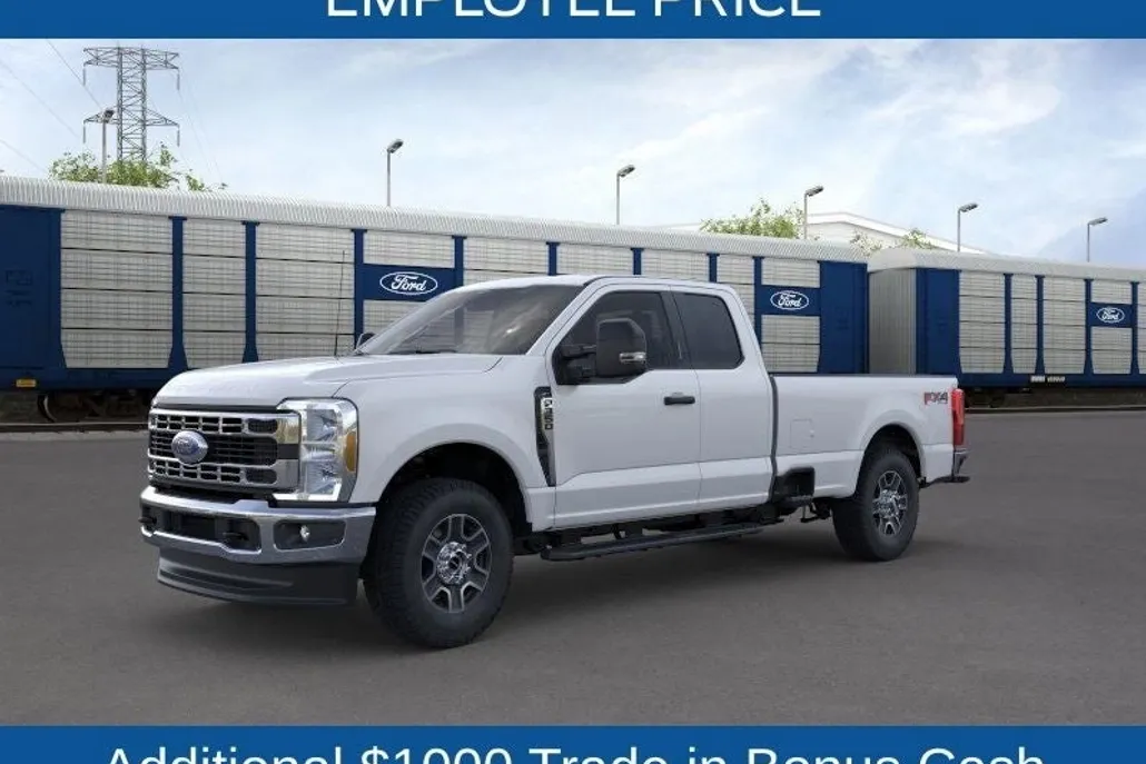 2025 Ford F-350 photo 1
