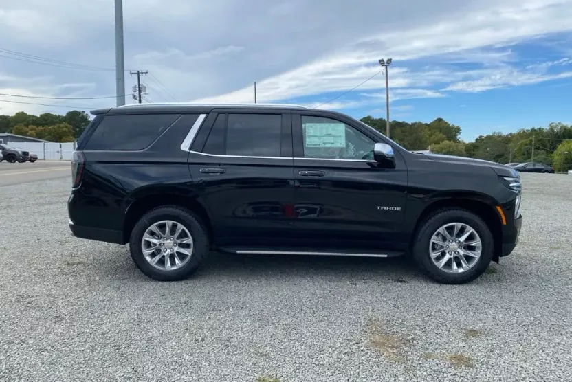 2026 Chevrolet Tahoe Premier photo 1