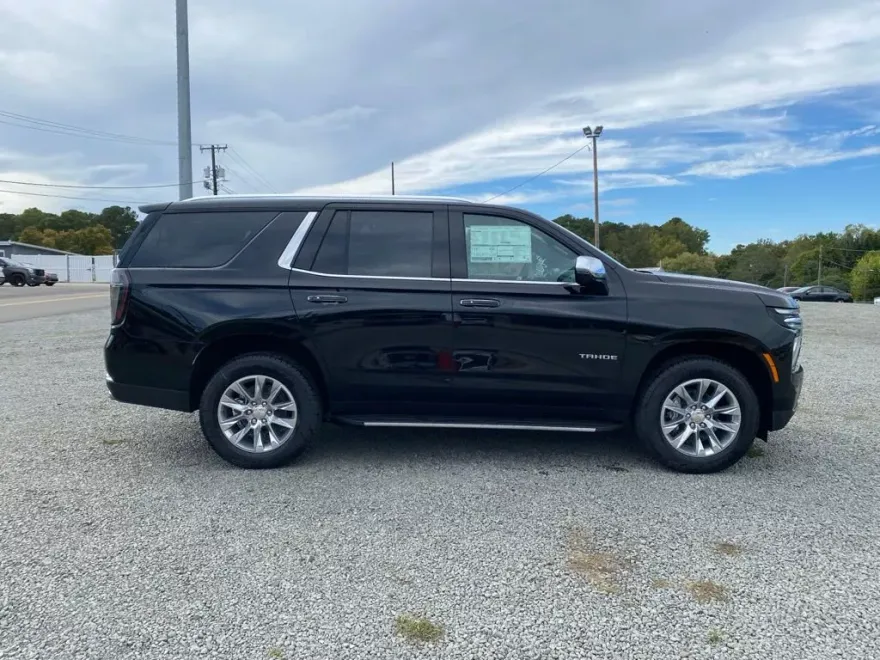 2026 Chevrolet Tahoe Premier photo 1