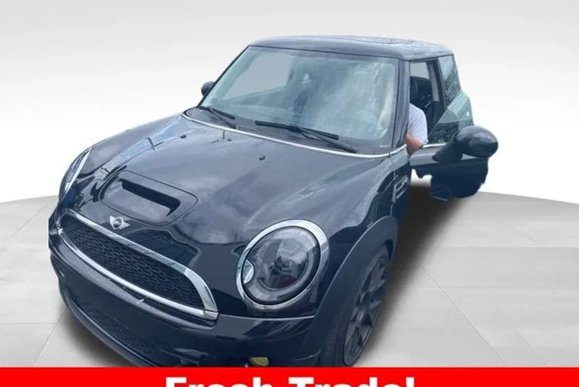 2012 Mini Cooper 2 Door Hardtop S photo 1