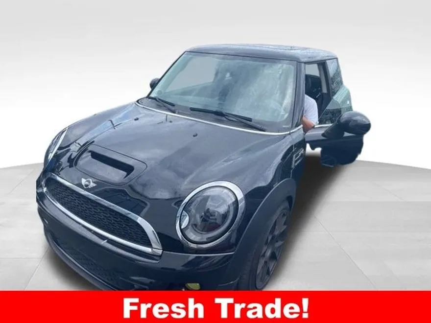 2012 Mini Cooper 2 Door Hardtop S photo 1