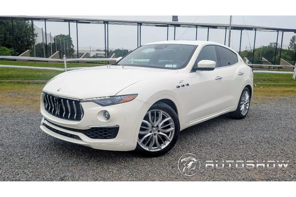 2022 Maserati Levante GT photo 1