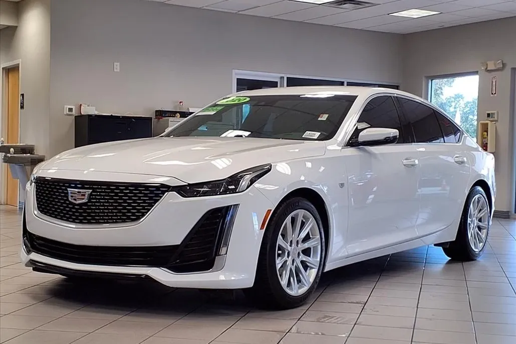 2020 Cadillac CT5 Luxury photo 1