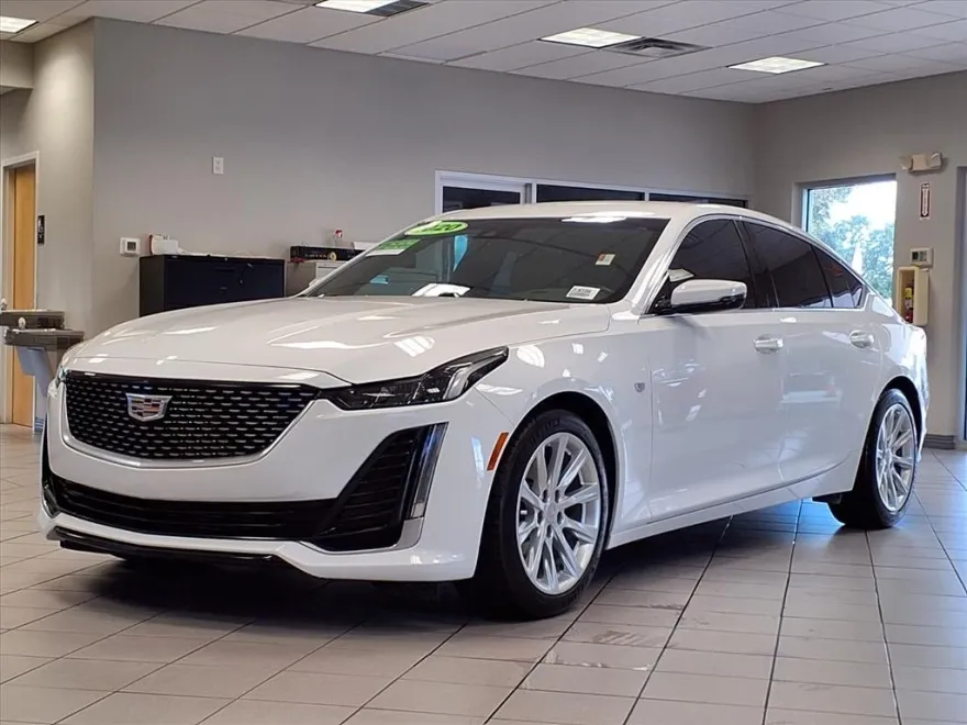 2020 Cadillac CT5 Luxury photo 1