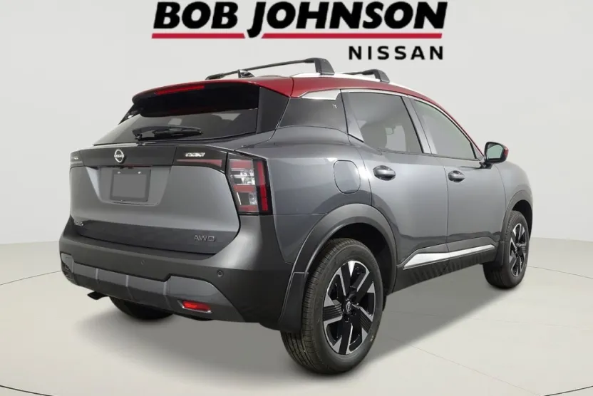 2026 Nissan Kicks SV photo 1