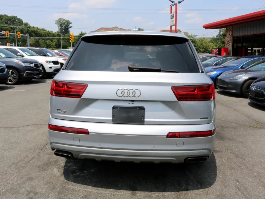 2019 Audi Q7 Premium 45 photo 1