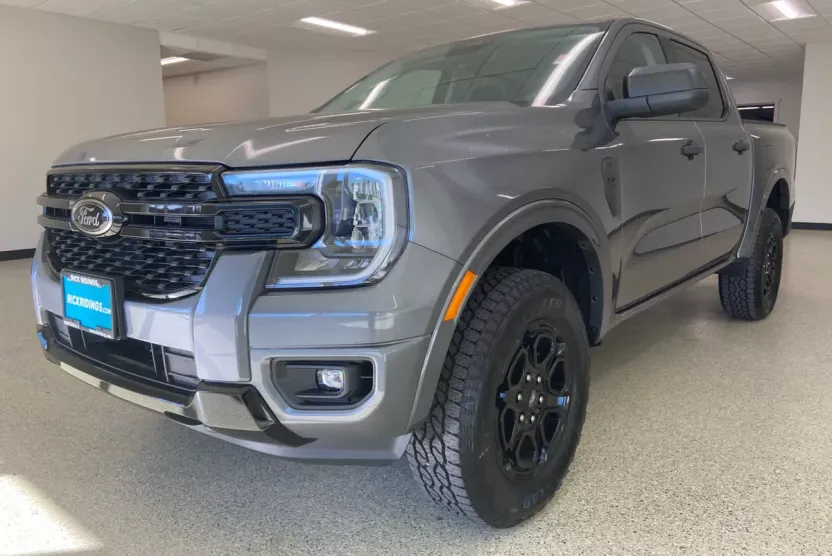 2025 Ford Ranger XLT photo 1